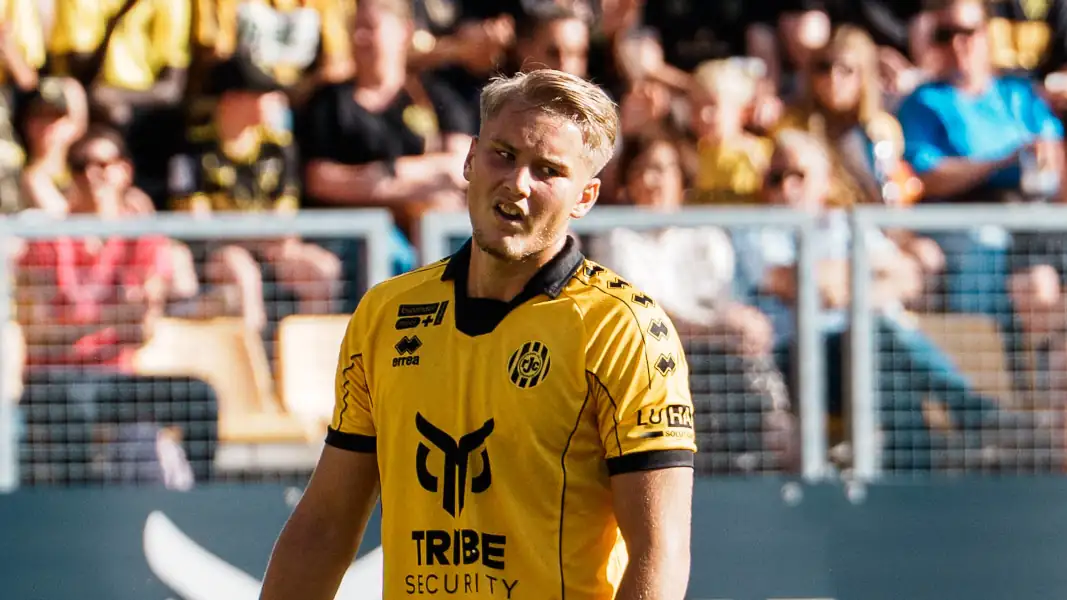 Fynn Schenten verlor sein Liga-Debüt mit Kerkrade. (Foto: IMAGO / STEINSIEK.CH)