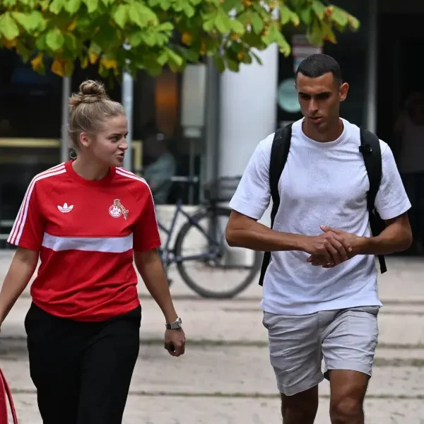 Erste Fotos: Hier kehrt Skhiri zum FC zurück! Wie fit ist der Hoffnungsträger?