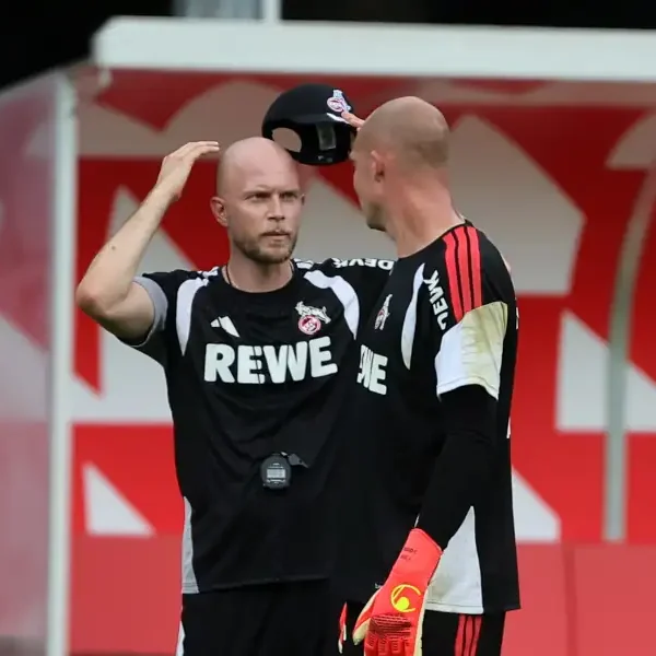 Nur ein Tag frei, anderer Trainingsplatz und nur zwei öffentliche Einheiten