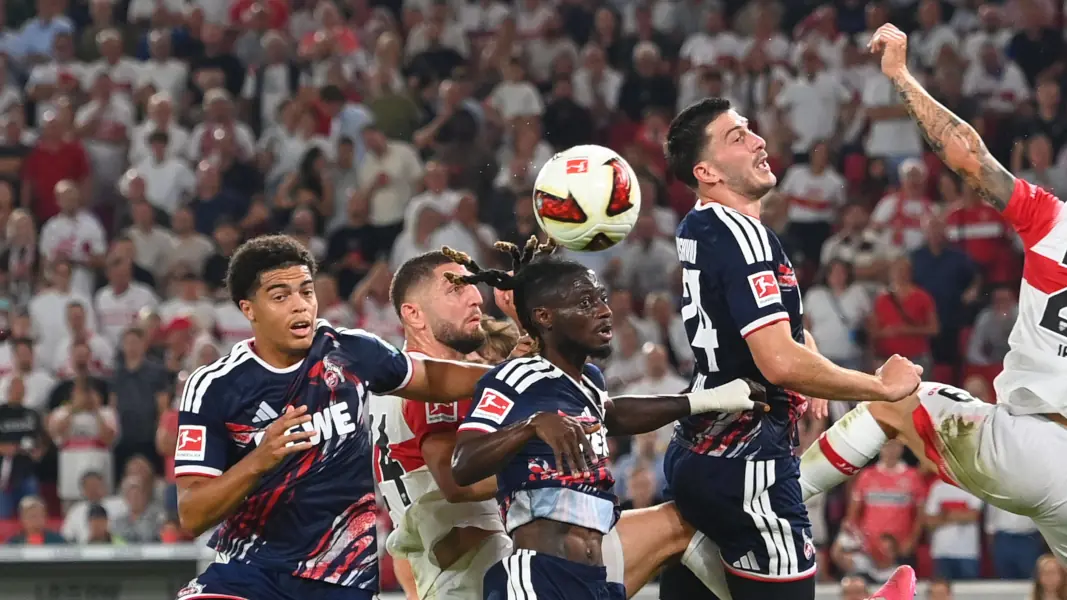 Die FC-Verteidiger Jahmai Simpson-Pusey, Gideon Mensah und Luka Lochoshvili (v.l.). (Foto: IMAGO / Sven Simon)
