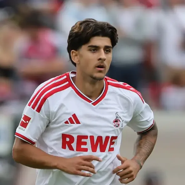 „Eindruck bei Profis hinterlassen“: FC verlängert mit Mittelfeld-Talent