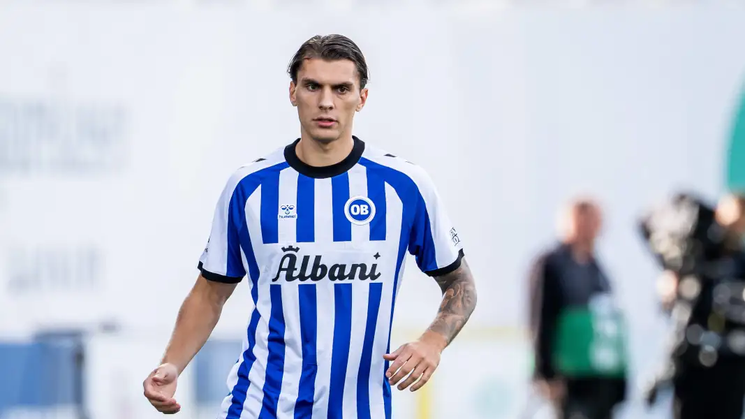 Julian Pauli bei seinem Debüt für Odense. (Foto: IMAGO / Gonzales Photo)
