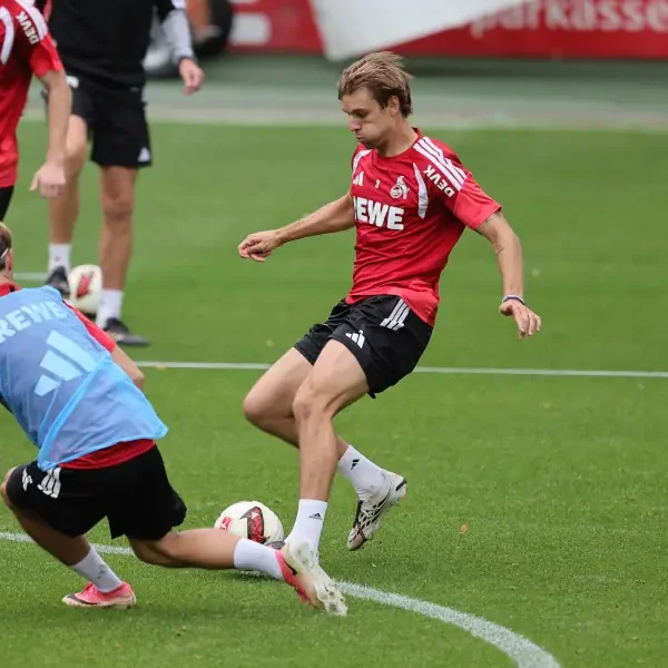 Schon zum zweiten Mal vergeben: Drei neue Trikotnummern beim FC