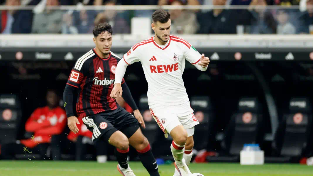 Tom Krauß für den 1. FC Köln am Ball.