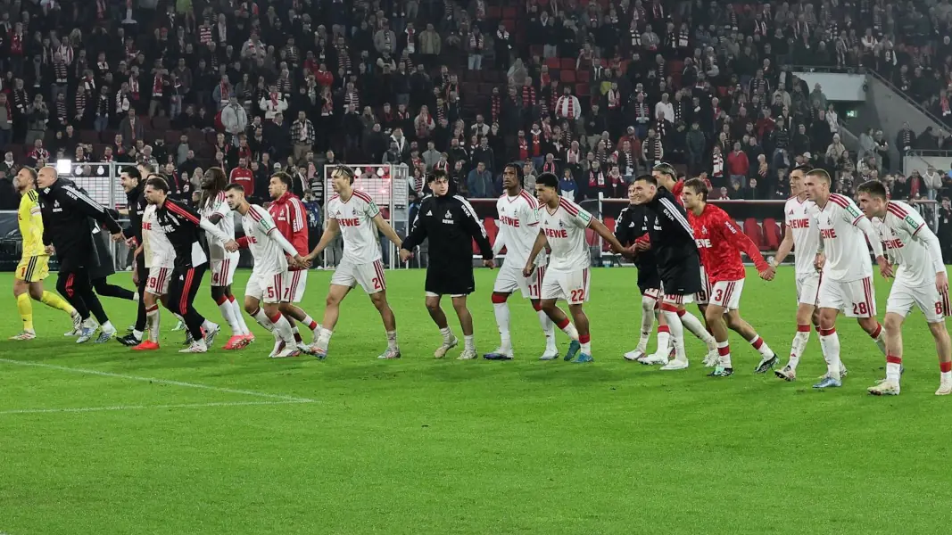 Die Profis des 1. FC Köln nach dem Kantersieg gegen Union Berlin. (Foto: Bucco)