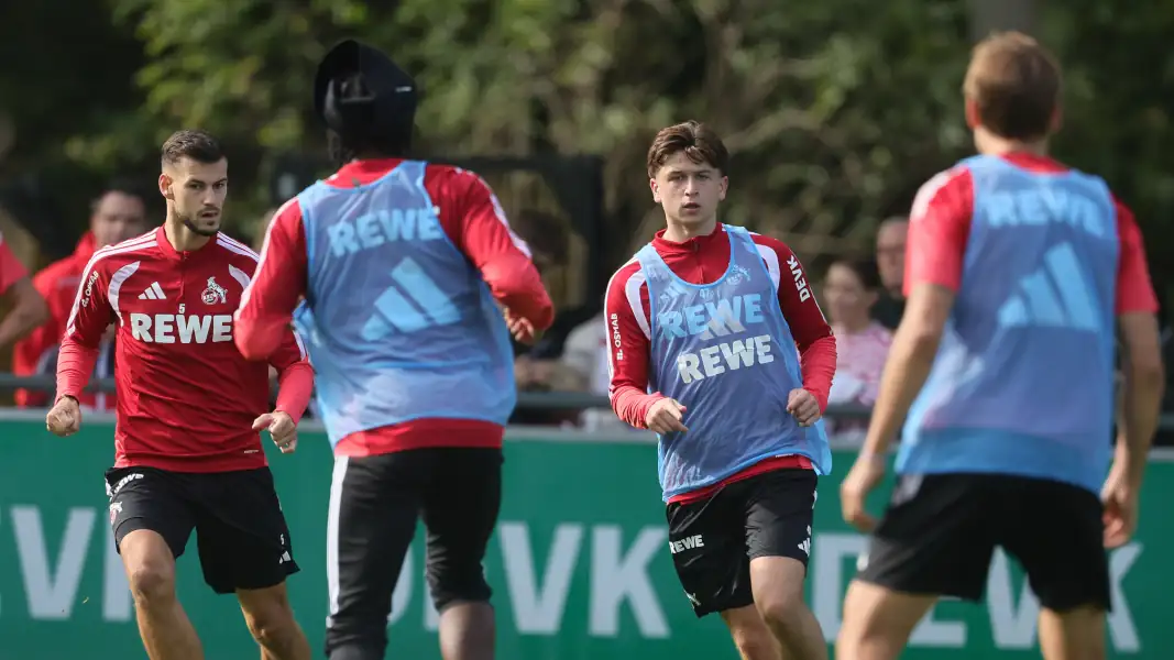 Mikey Moore (3.v.l.) und Reigan Heskey (2.v.l.) wollen beim FC durchstarten. (Foto: Bucco)