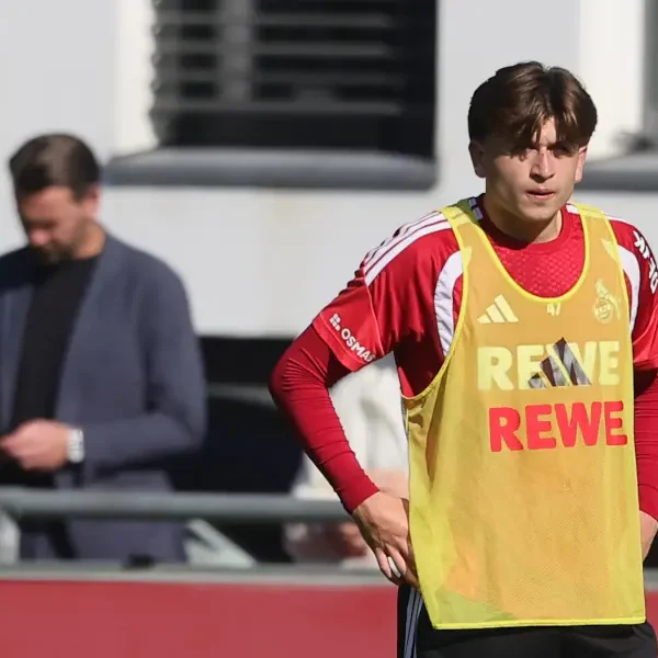 „Ich bin bereit!“ Derby-Experte Moore weiß, wie man Erzrivalen besiegt