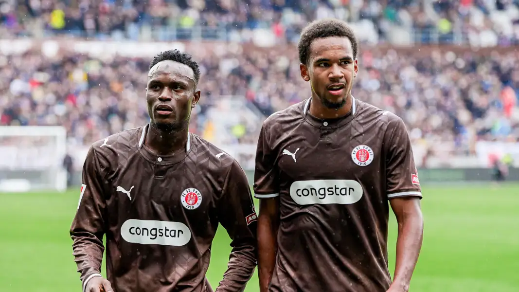 Das Pauli-Sturmduo: Abdoulie Ceesay und Youssoupha Niang. (Foto: IMAGO / STEINSIEK.CH)